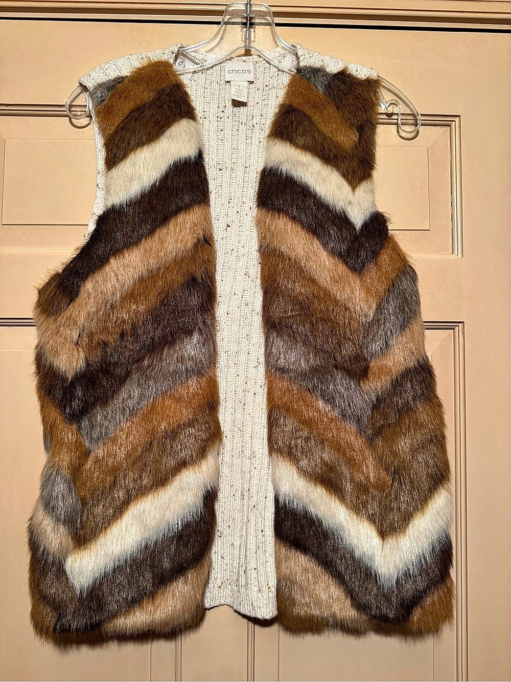Chico's Roxie Chevron Faux Fur Vest Brown & Cream Size 1